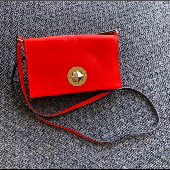 SOLD♠️KATE SPADE - Picture 2 of 8